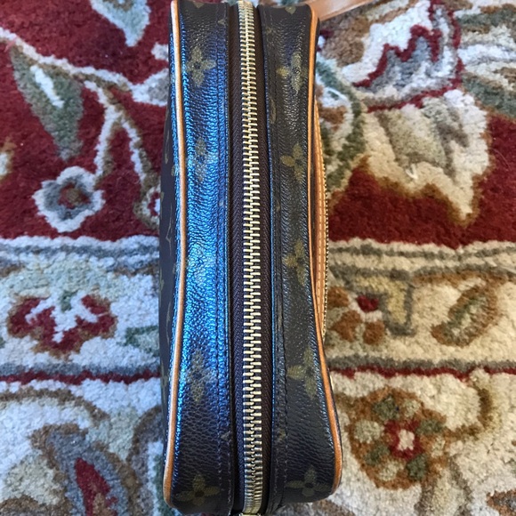 ✅SOLD✅Louis Vittion SDC023 Shoulder Purse✅ - Picture 3 of 8